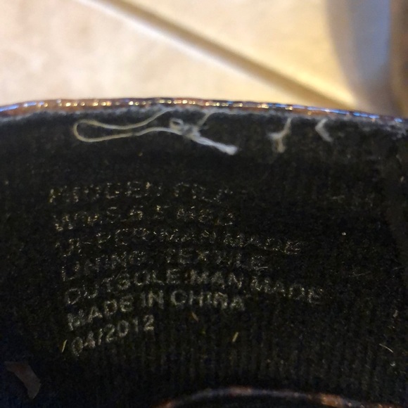 Kenneth Cole Reaction Cheetah print heels . - Picture 5 of 12